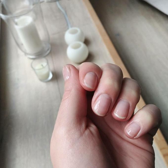 KUTEK BENING HALAL SHOLAT - MINEVITAL FEATHER BREATHABLE NAIL ---Termurah---