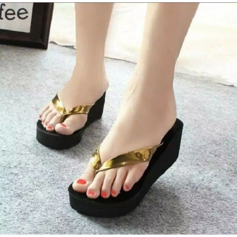 Sandal Spon Wedges Jepit Polos