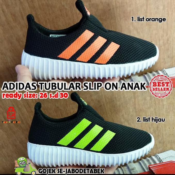 adidas tubular slip on anak - hitam. sepatu adidas anak. adidas