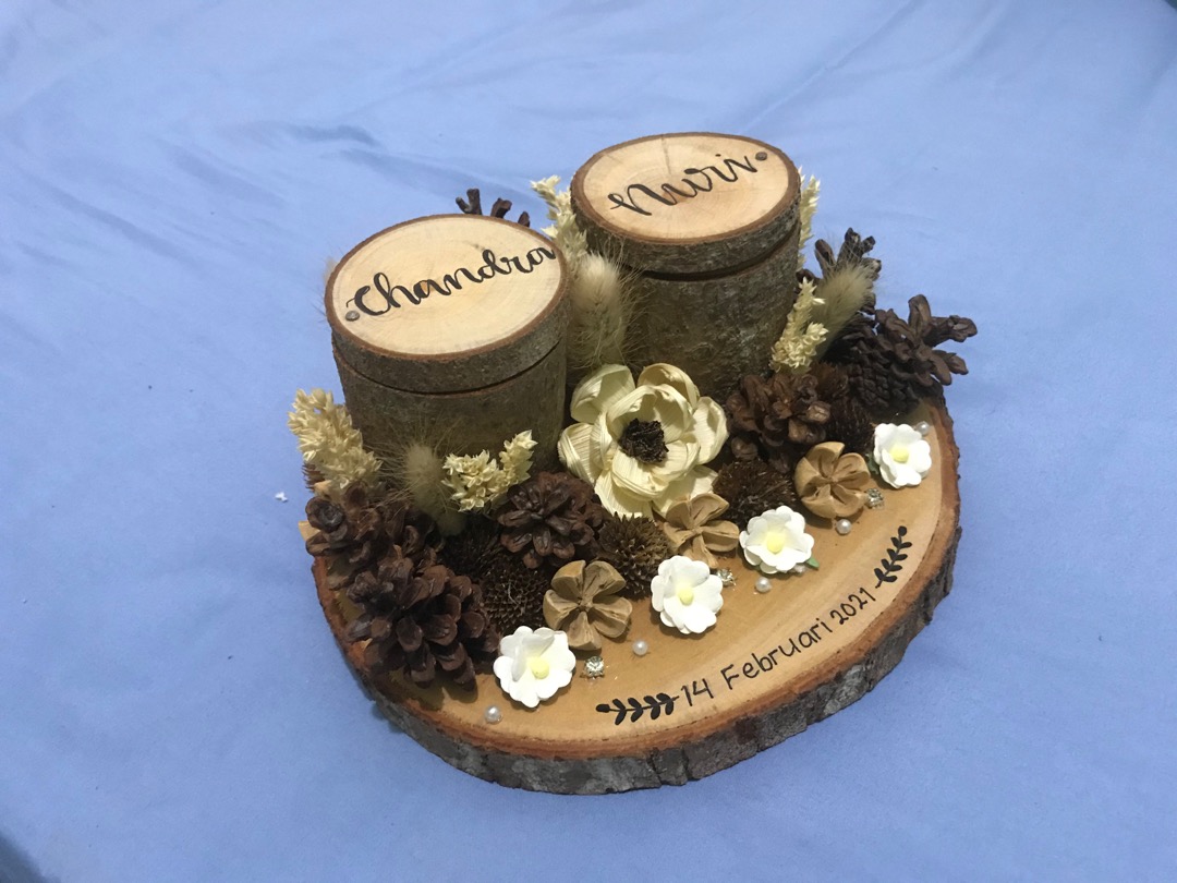 Tempat Perhiasan Mahar Wooden Ringbear Twin Alas Log , Ada 4 Seri Silakan Pilih