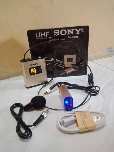 Mic SONY M-03HC wireless single mic. jepit +headset. cocok buat imam suara jernih.