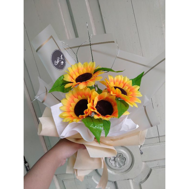 BUCKET BUNGA MURAH WISUDA/LAMARAN