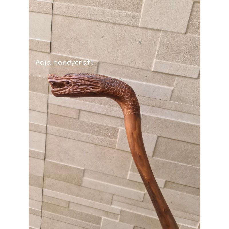 Tongkat jalan kayu kayu setigi ukir