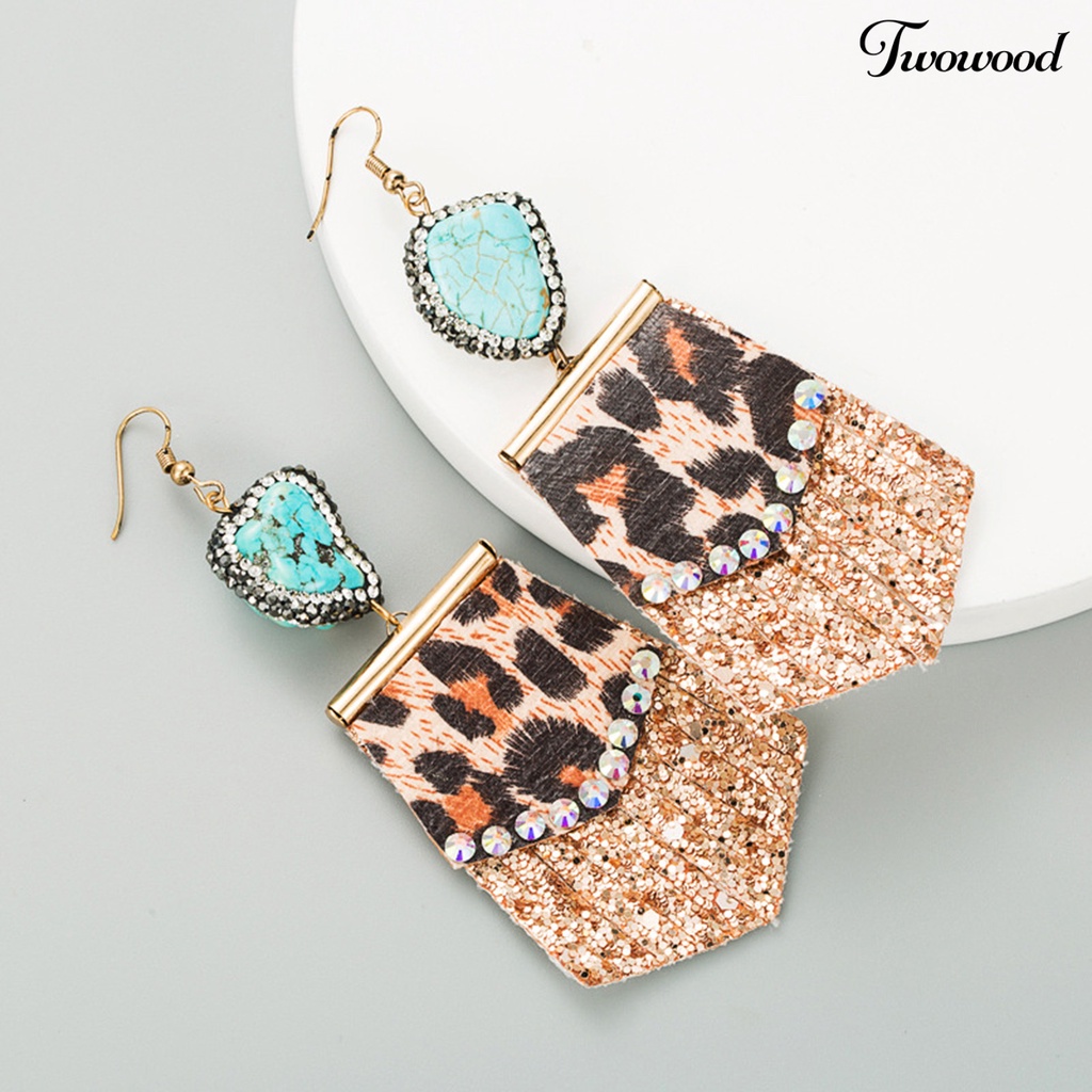 1 Pasang Anting Kait Rumbai Motif Print Leopard Bahan Kulit Tiruan Aksen Berlian Imitasi Untuk Wanita