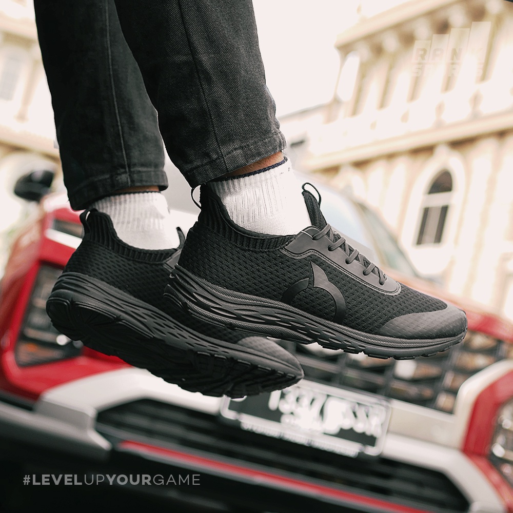 Sepatu Sneakers Ortuseight Harvard - All Black