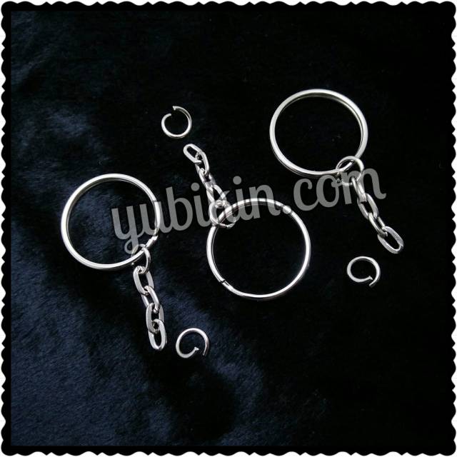 12 Piece Ring Gantungan Kunci Gepeng Tipis 25mm + Rantai Nuri Oval Pipih Besi Nickel Silver