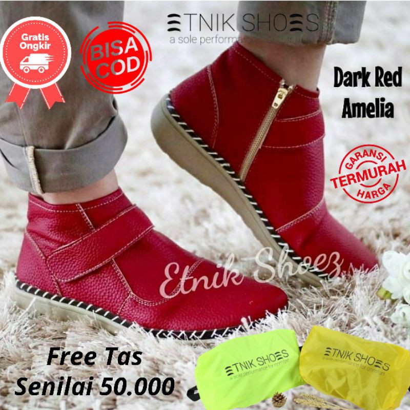 Sepatu boots Kerja Wanita Amelia etnikshoes