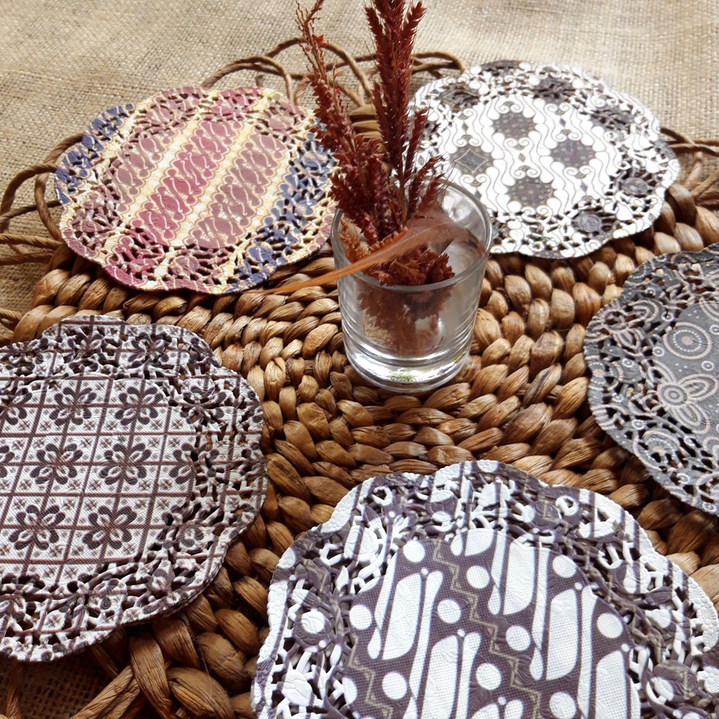 Doily Paper Kertas Doilies 5.5&quot; diameter (14 cm) Motif Batik isi 100 lembar Kertas Alas Renda