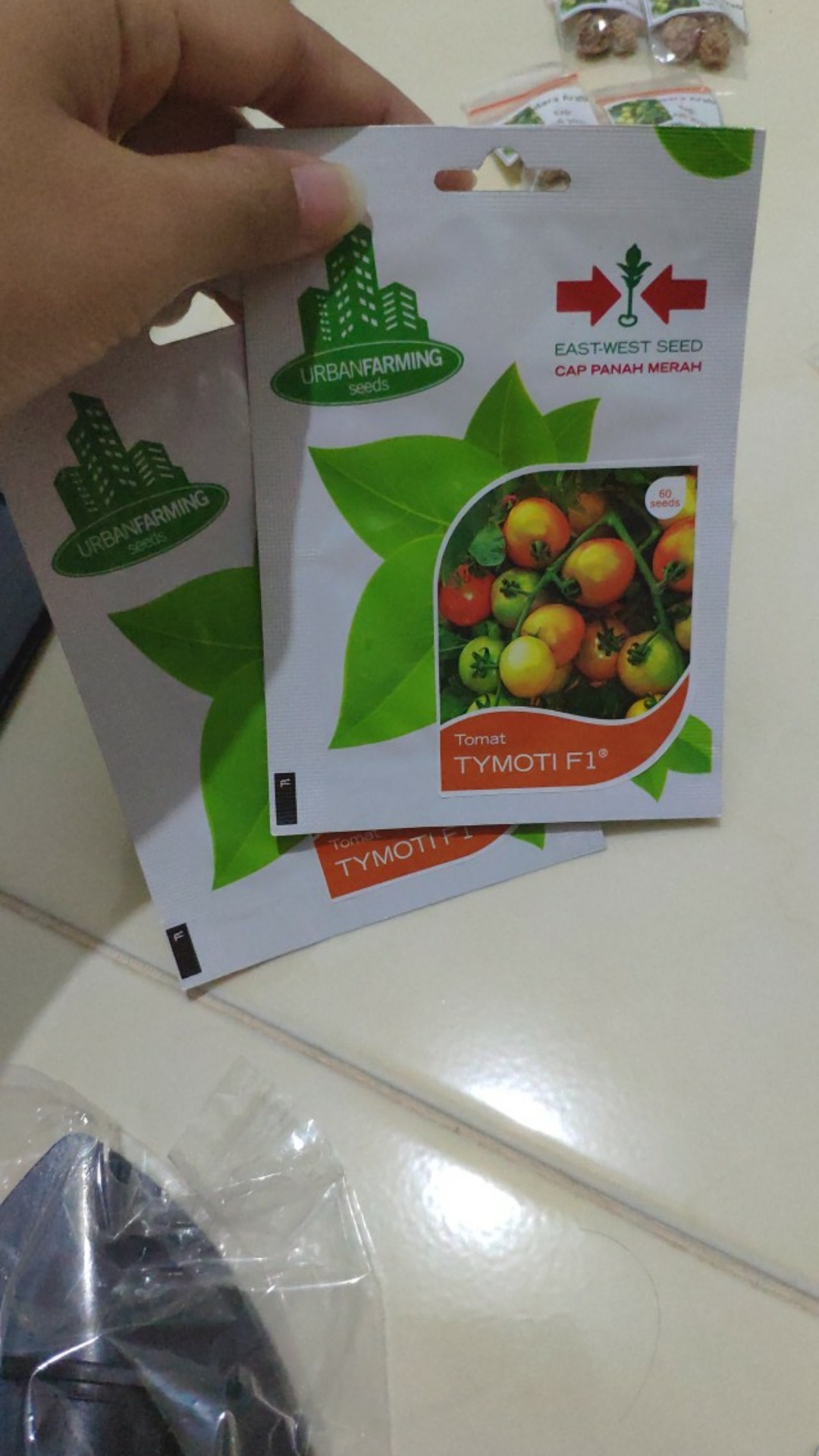 Isi 60 Biji - Benih Bibit Tomat Tymoti (cap Panah Merah)