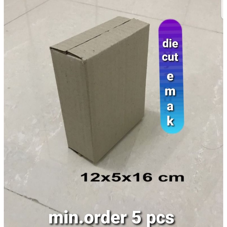 

Kardus / box / uk. 12x5x16 cm / karton packing polos baru ST