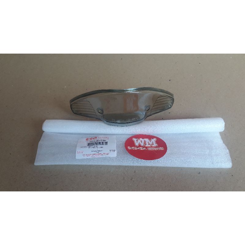 Mika / Kaca Lampu stop belakang SPIN 125 smoke GENUIN SUZUKI