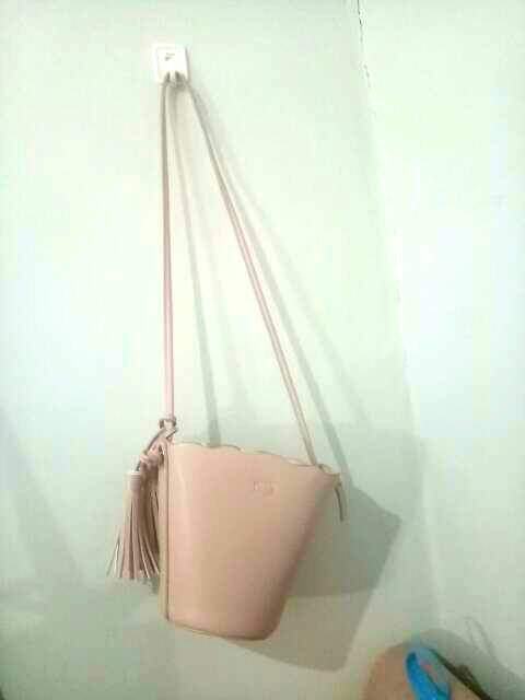 Tas pink selempang - Miniso