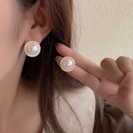 Anting Mutiara Bunga ins Temperamen all-match Desain Wanita earrings ear clip