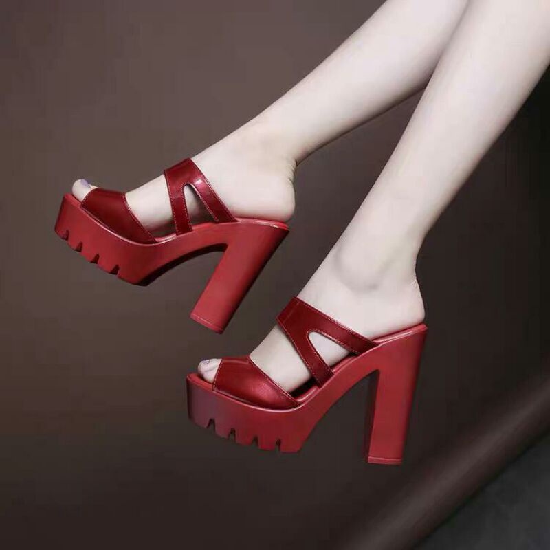 Sandal Heels Pesta Kekinian