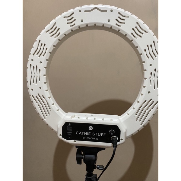 ring light cathie stuff