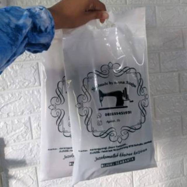 Plastik Sablon Plong Ziplock 20x30+6