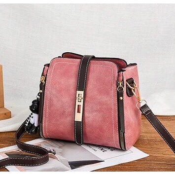 BQ 2454 RISCE TAS SELEMPANG IMPORT WANITA CEWEK PEREMPUAN LT 1466 EL 315 GI 88090 CR 7069