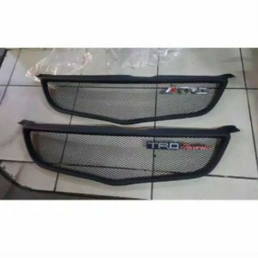 Grill Vios Lama 2004-2006 Jaring Plus Logo