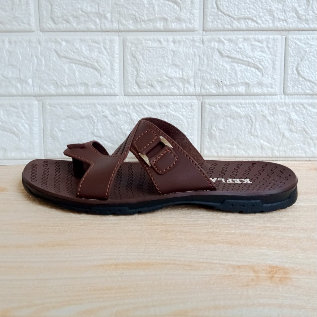 Sandal Pria Coopers F58 Selop Jempol Sol Lentur Size 38-42 Krem Coklat