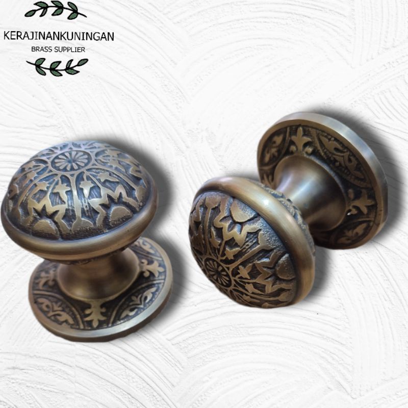 handle tarikan pintu Knop Knob Pintu Rumah Kuningan Antik Motif Ukir bulat