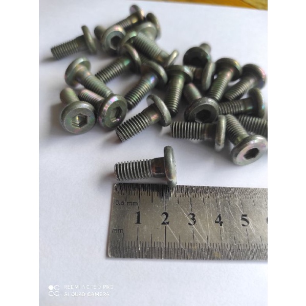 Baut Piringan Cakram Belakang Jupiter MX dan Vixion New