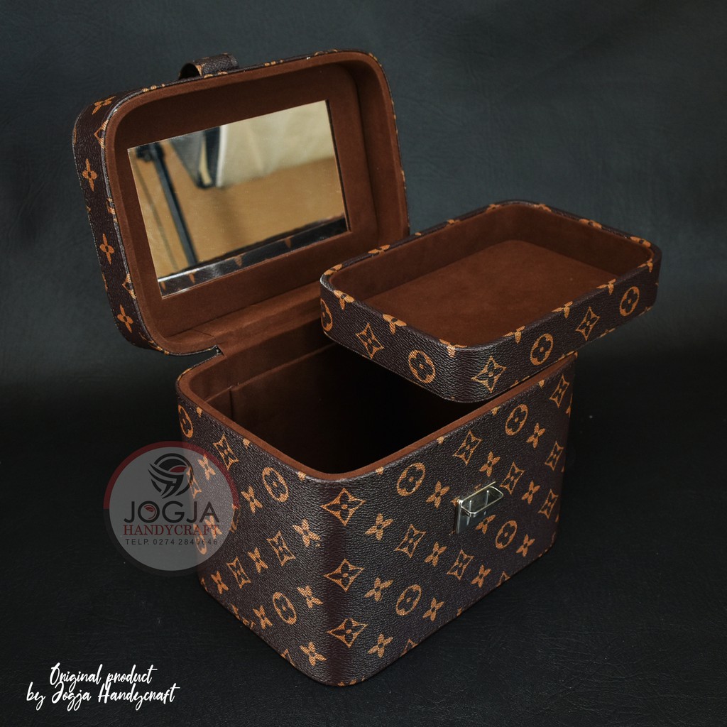 Super Hardcase Beautycase / Kotak tempat makeup / Tas kosmetik &amp; Hena