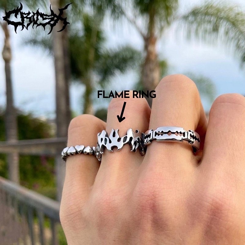 3PCS RAZOR FLAME RING SET / HIP HOP PUNK SILVER METAL RING / CINCIN SET 3 IN 1 CINCIN RAZOR BLADE FIRE RING SET FLAME RING CINCIN API CINCIN LOVE RING CINCIN COUPLE RING KOREAN STYLE RING CINCIN STYLE KOREA CINCIN AESTHETIC RING CINCIN PRIA CINCIN WANITA