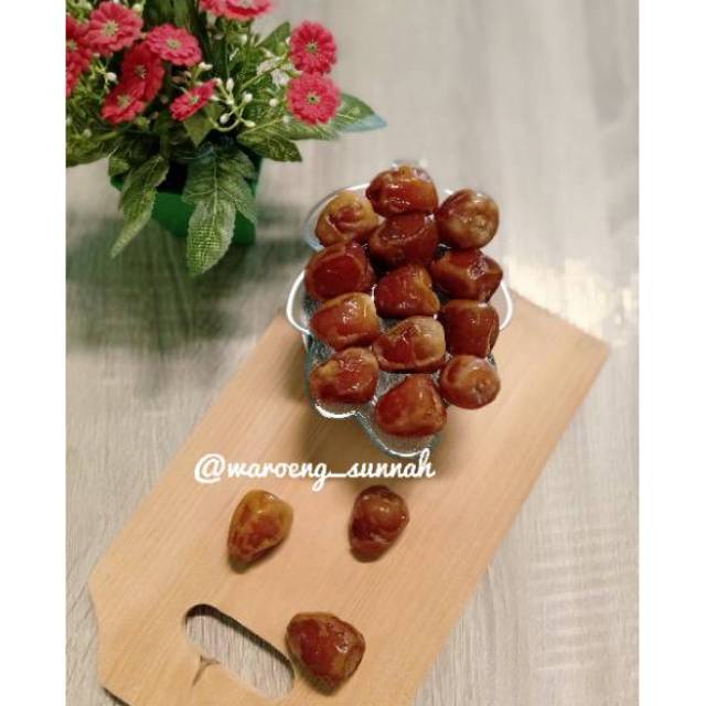 

Kurma Sukari 250gr / Kurma Basah / Kurma Raja