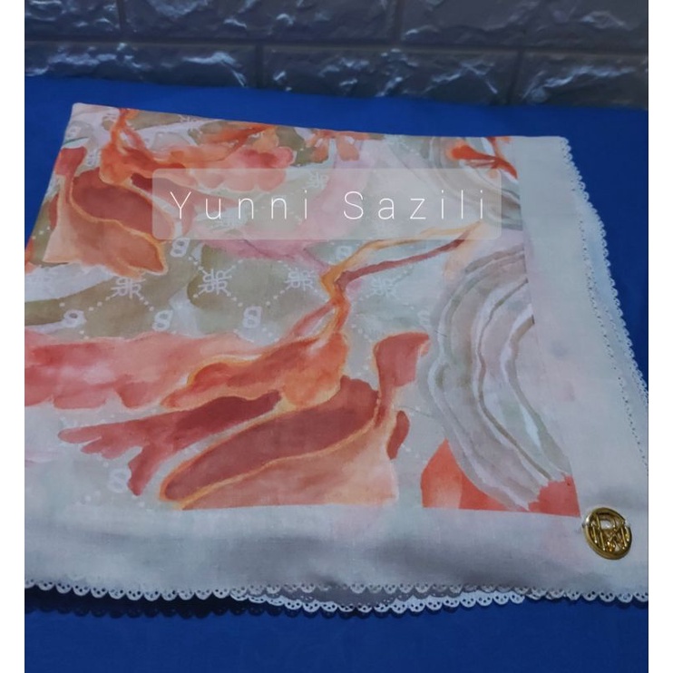 Buttonscarves Xanadu Abalone