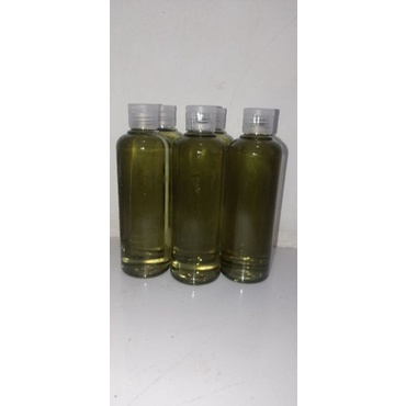 minyak kayu putih asli buru (Maluku)