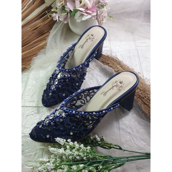 sepatu wedding keyla wrna navy tinggi 7cm tahu