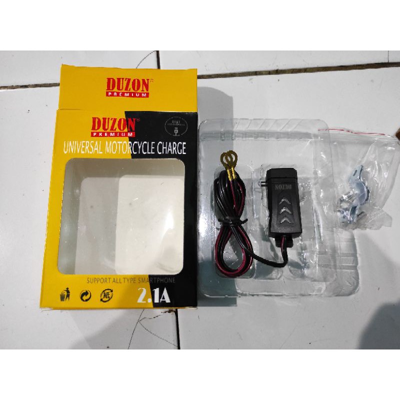charger motor duzon 2,1amper tinggal colok accu/aki motor