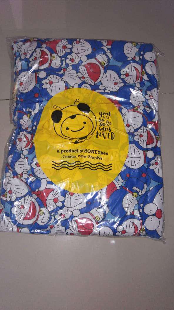Balmin (bantal Selimut Mini) Kode A Merk Honeybee