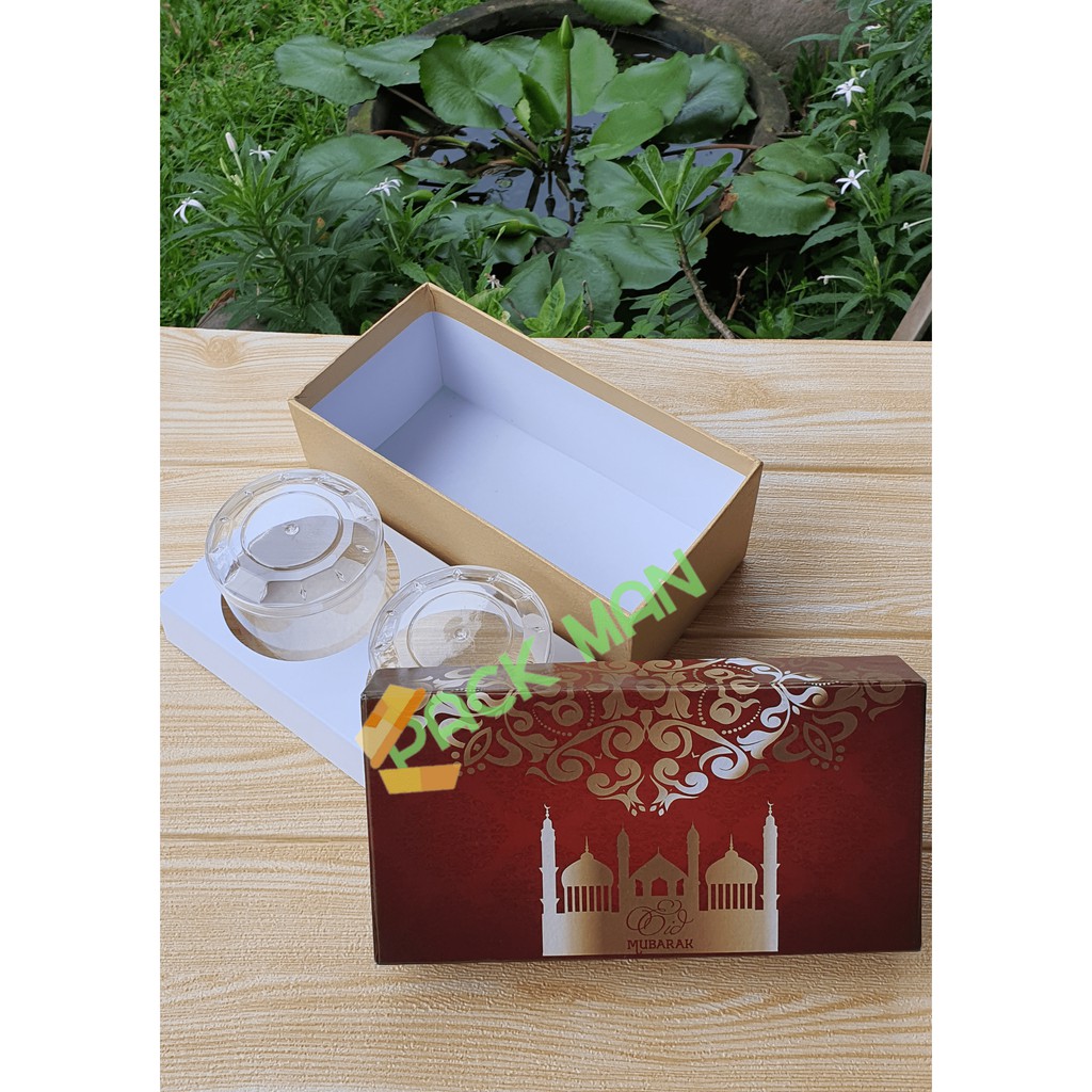 

Kotak Kue Lebaran Merah 29 x 15 x 7 ( P X L X T )