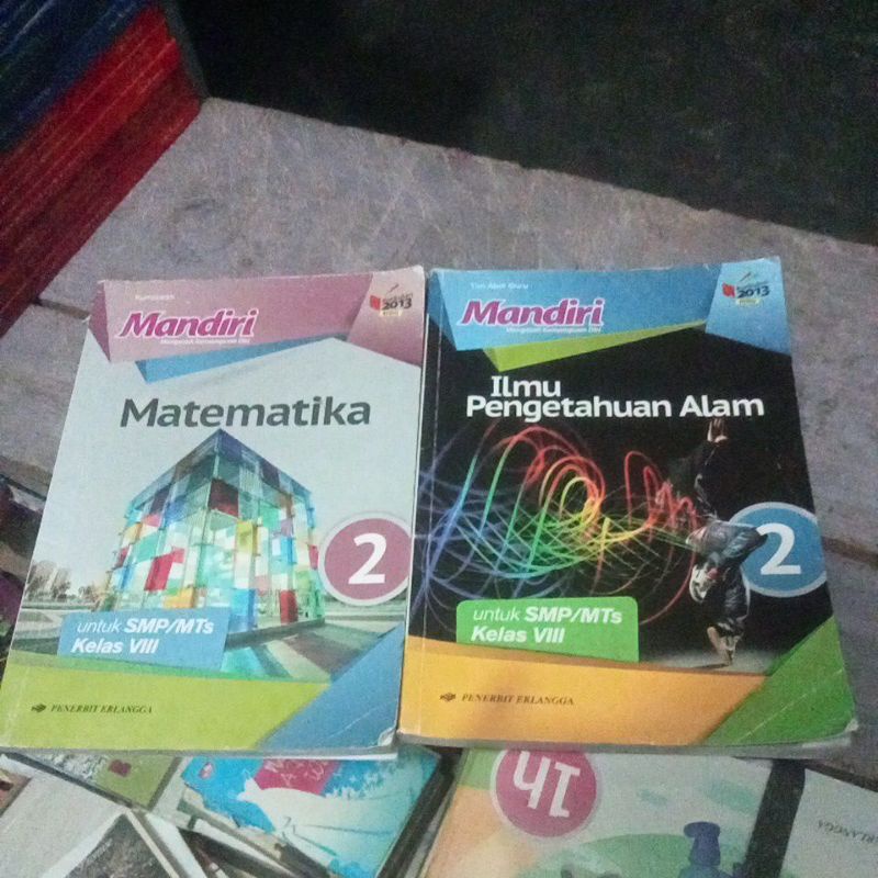 buku mandiri matematika dan mandiri IPA untuk SMP kelas 8