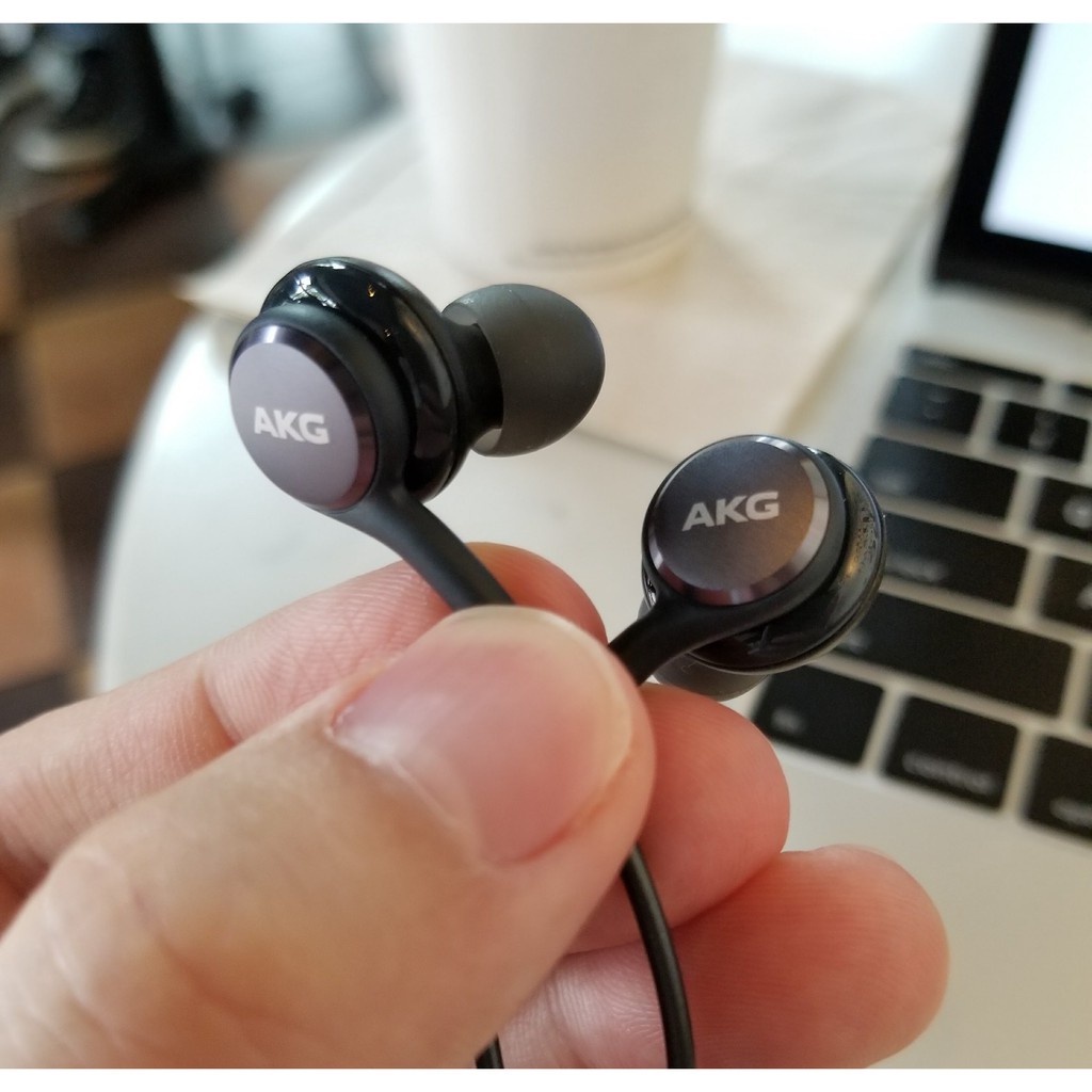 HEADSET / HANDSFREE EARPHONE ORI SAMSUNGG AKG SUPER BASS bisa dipakai buat semua tipe hp