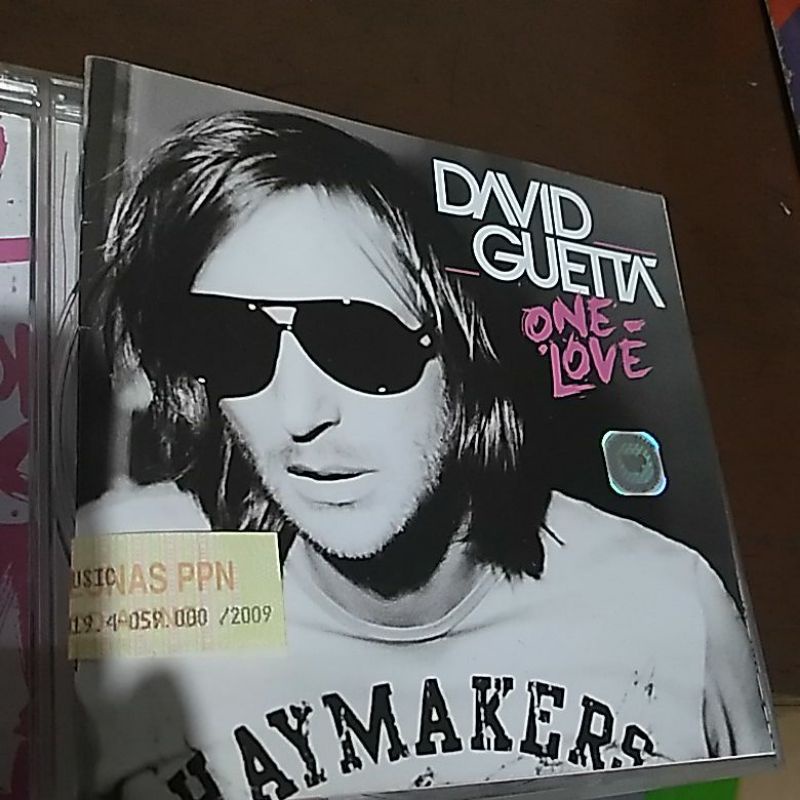cd david guetta one love