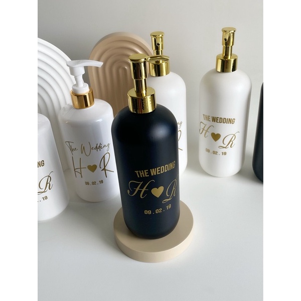 HAMPERS SOUVENIR botol 500ml aesthetic. sovenir pernikahan wedding tempat sabun cair label custom bottle refill estetik