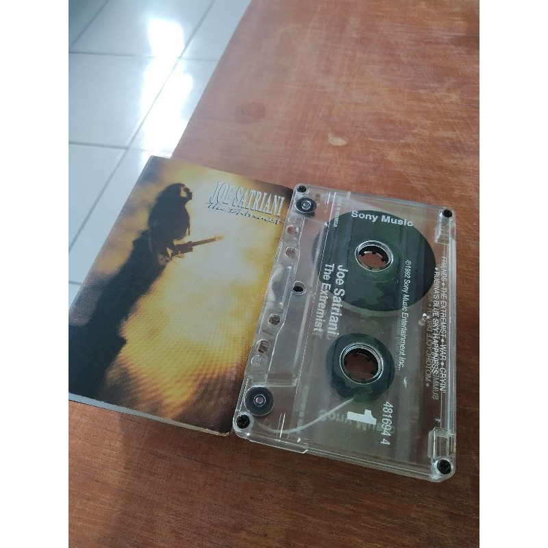 kaset pita joesatriani / the extremist