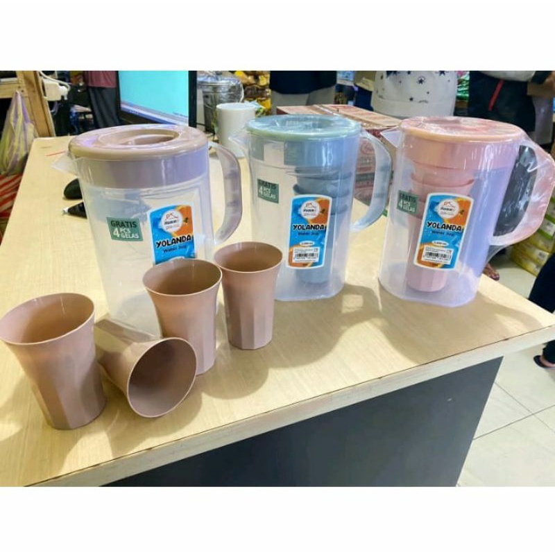 Teko Hommy Yolanda Beranak Teko Set 4 Gelas Plastik Premium 2 L Water jug