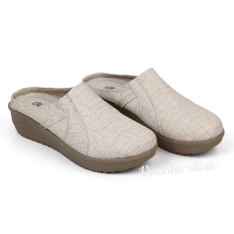 Sandal Bustong Wanita/Sandal Bustong wanita brand Chaeena'042/Sandal wanita terlaris