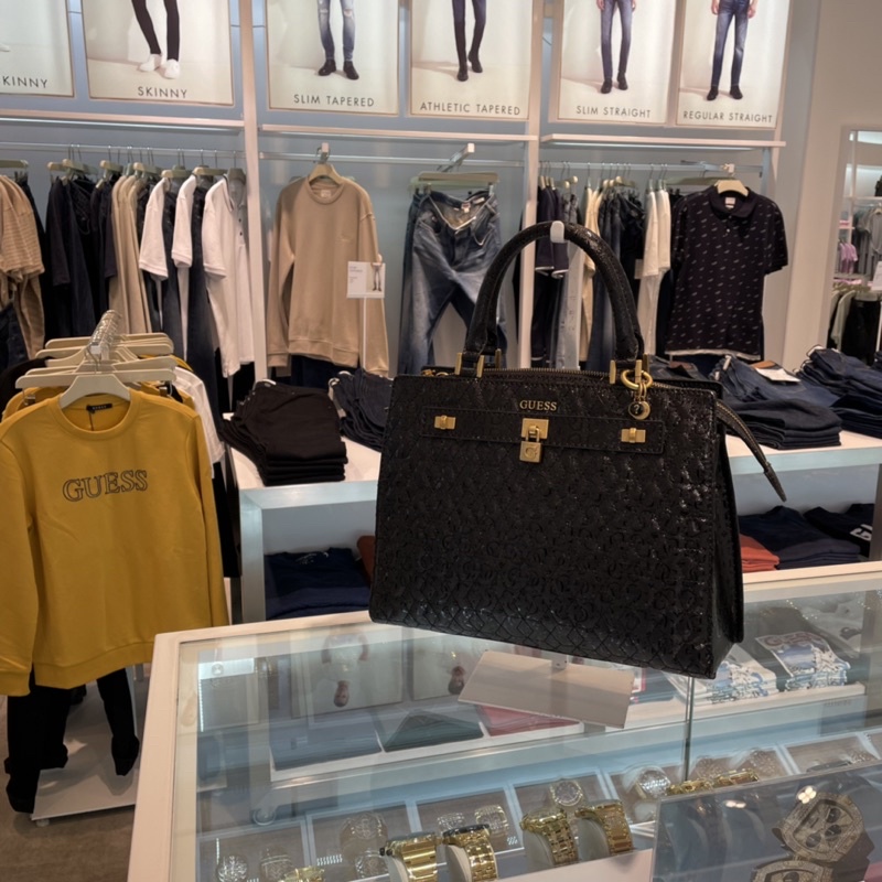 Tas Guess - Isodora Girlfriend Satchel