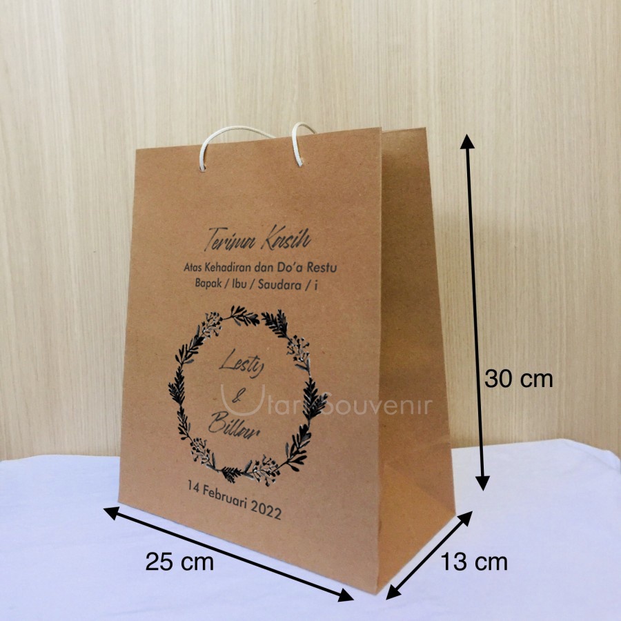

Sablon Paper Bag Tas Kertas R5 Desain Custom 18 x 13 x 22