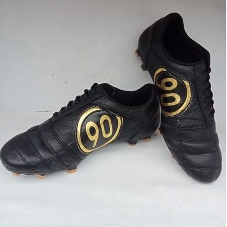SEPATU SEPAK BOLA KULIT/SEPATU SEPAK BOLA KULIT SOL SUDAH DI JAHIT KELILING
