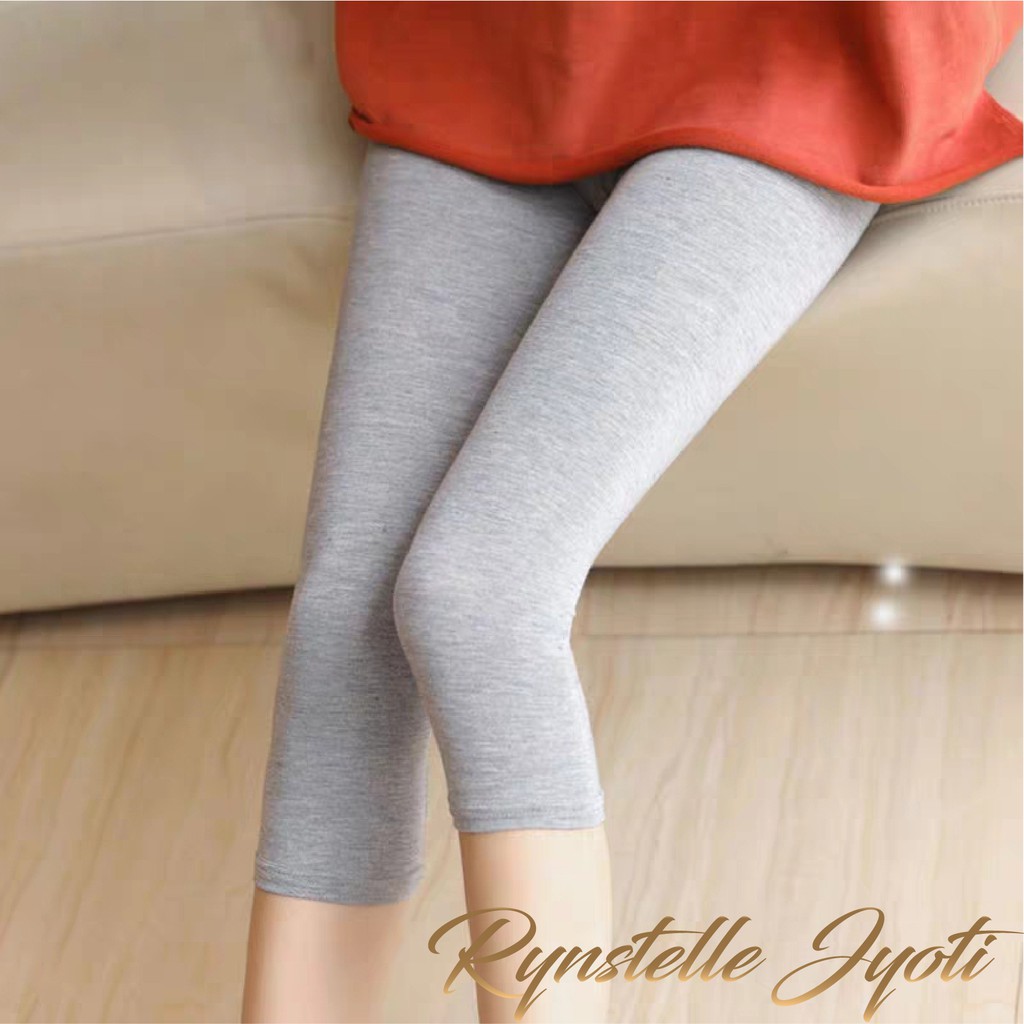 Legging Pendek Kaos Soft rayon Rynstelle