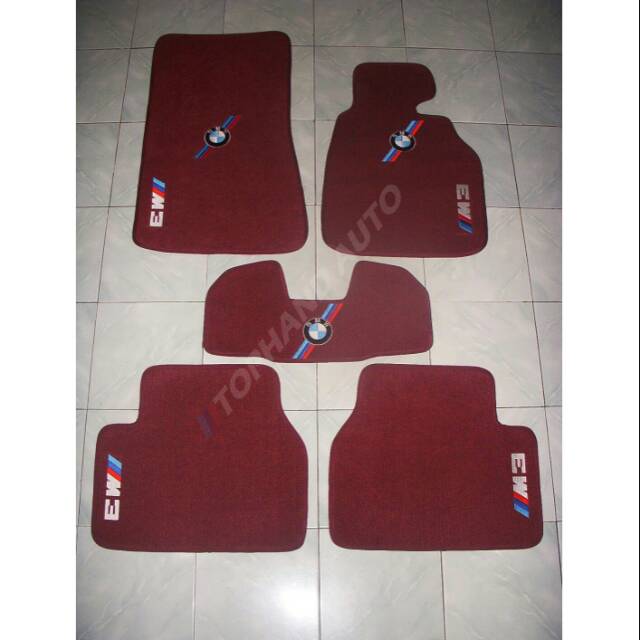 Karpet BMW e36/e46, logo M3, warna marun
