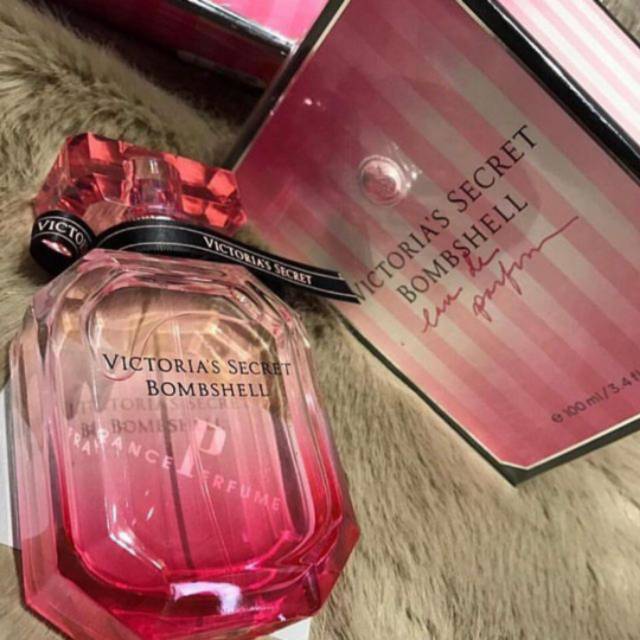 Victoria's Secret Bombshell
