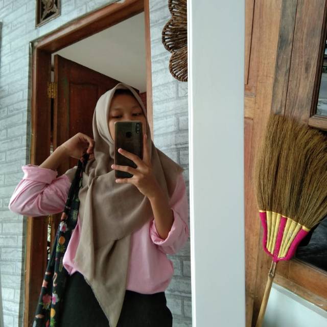 dwiwahyunii001