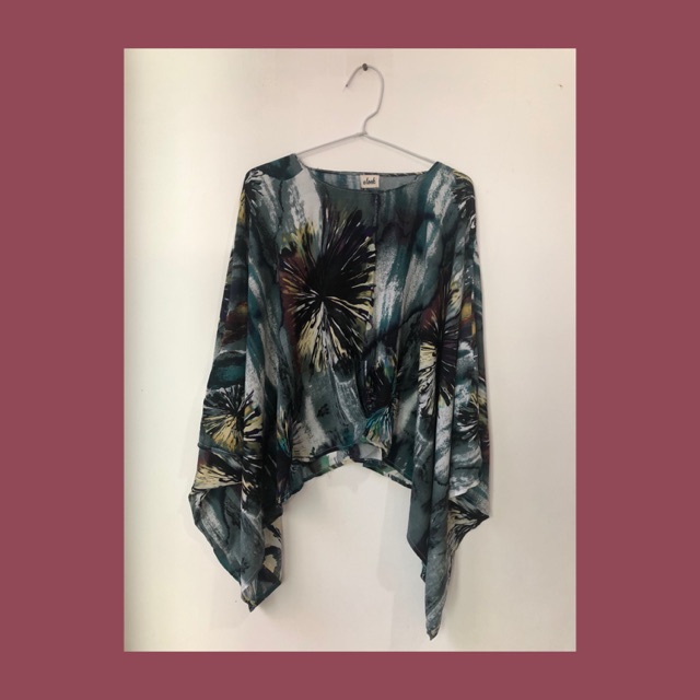 E.look tropical top