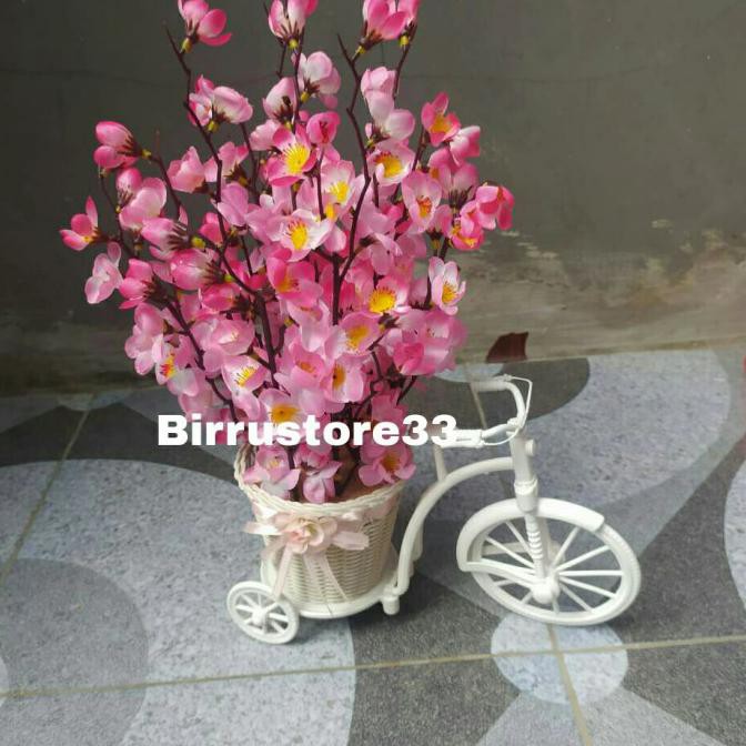 Bunga Sakura Plastik- Hiasan Meja- Hiasan Imlek- Sepeda Hias Mini